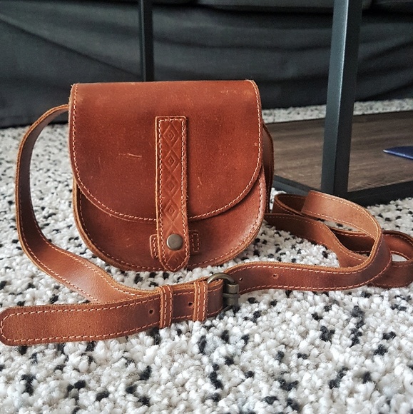 Urban Outfitters Handbags - UO Leather Crossbody Bag